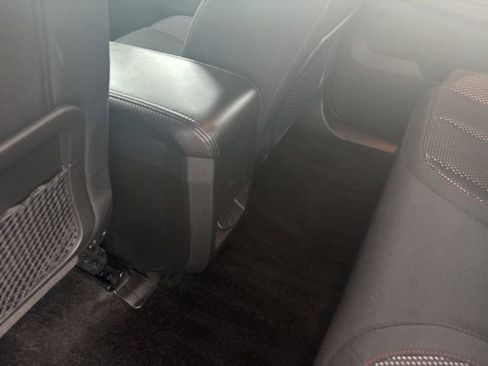 Used 2017 Chevrolet Equinox LT w/ Convenience Package image 31