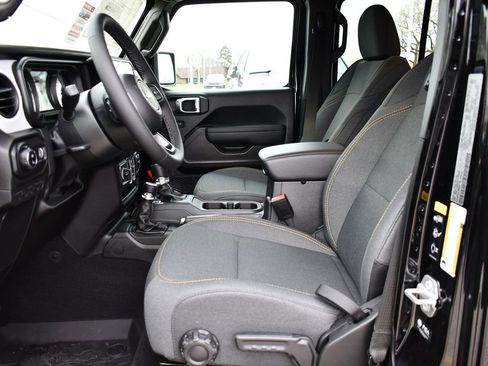 New 2026 Jeep Gladiator Sport image 11