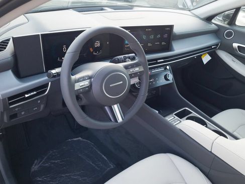 New 2026 Hyundai Sonata SEL FWD image 12
