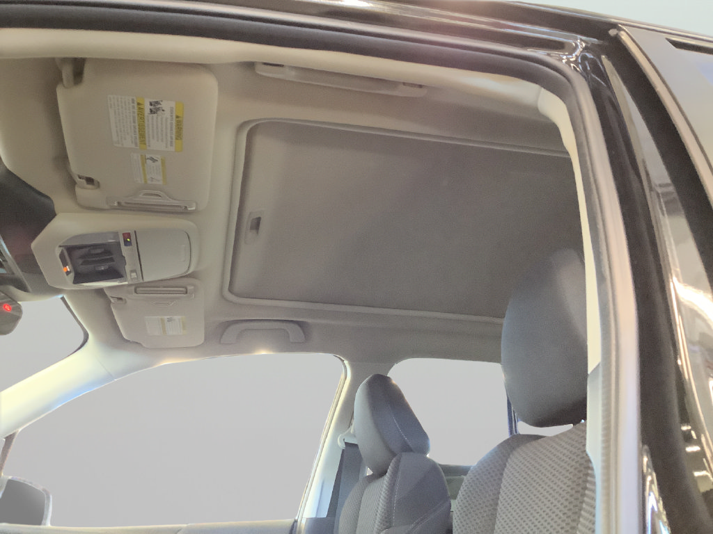 Certified 2023 Subaru Forester Premium AWD/4WD image 16