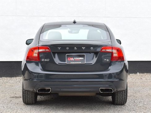 Used 2016 Volvo S60 T6 w/ Convenience Package FWD image 4