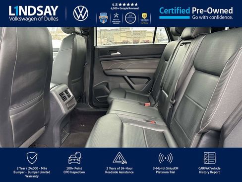 Certified 2022 Volkswagen Atlas Cross Sport SE w/ Panoramic Sunroof Package image 14