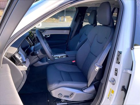New 2026 Volvo XC90 T8 Core AWD/4WD image 11