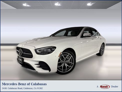 Used 2021 Mercedes-Benz E 450 4MATIC Sedan image 1