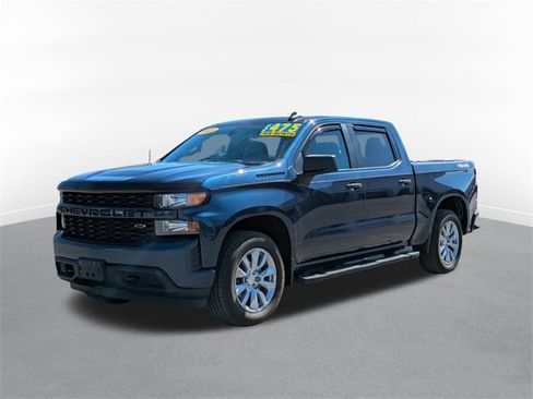Used 2022 Chevrolet Silverado 1500 Custom w/ LPO, Dark Essentials Package image 5