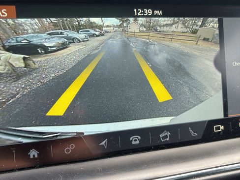 Used 2017 Land Rover Range Rover HSE image 58