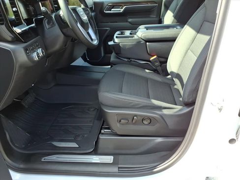 New 2026 GMC Sierra 1500 SLE AWD/4WD image 13