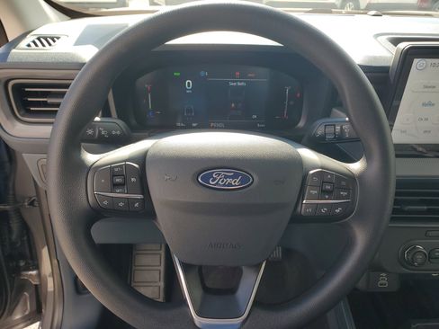 New 2025 Ford Maverick XL w/ Equipment Group 101A image 15