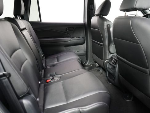 Used 2023 Honda Passport EX-L image 18