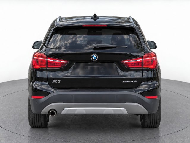 Used 2019 BMW X1 sDrive28i w/ Convenience Package FWD image 6