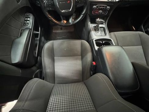 Used 2019 Dodge Charger Scat Pack w/ Dynamics Package RWD image 30