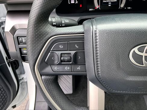 Certified 2025 Toyota 4Runner SR5 image 23