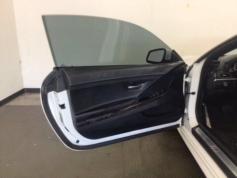 Used 2014 BMW 650i xDrive Convertible AWD/4WD image 24
