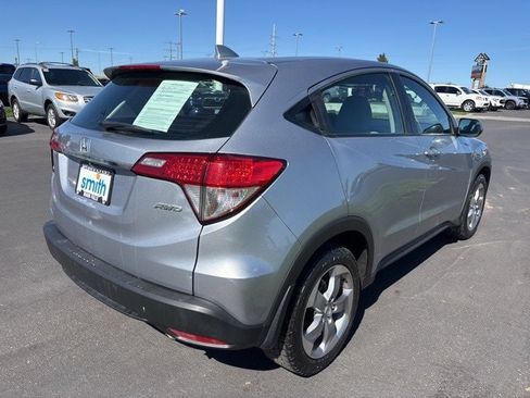 Certified 2022 Honda HR-V LX image 6