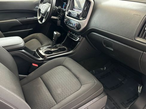 Used 2017 GMC Canyon SLE w/ SLE Convenience Package RWD image 31