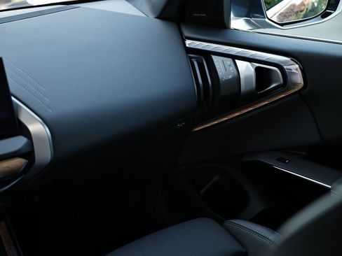 New 2026 BMW X3 xDrive30 w/ Premium Package image 29