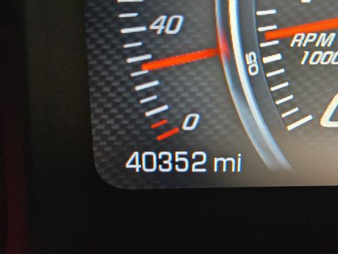 Used 2017 Chevrolet Corvette Grand Sport w/ Carbon Flash Badge Package RWD image 32