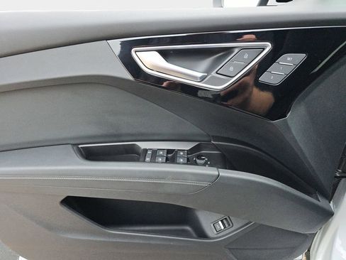 Certified 2023 Audi Q4 e-tron Premium w/ Convenience Package image 18