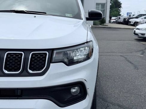 Certified 2024 Jeep Compass Latitude AWD/4WD image 4