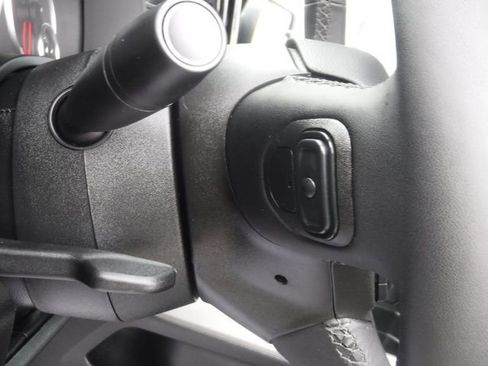 Used 2026 RAM 1500 Laramie image 19