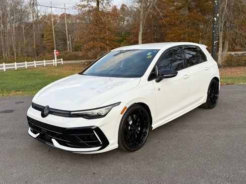 Used 2025 Volkswagen Golf R Black Edition image 2