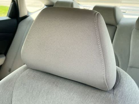Certified 2025 Honda Accord LX image 25