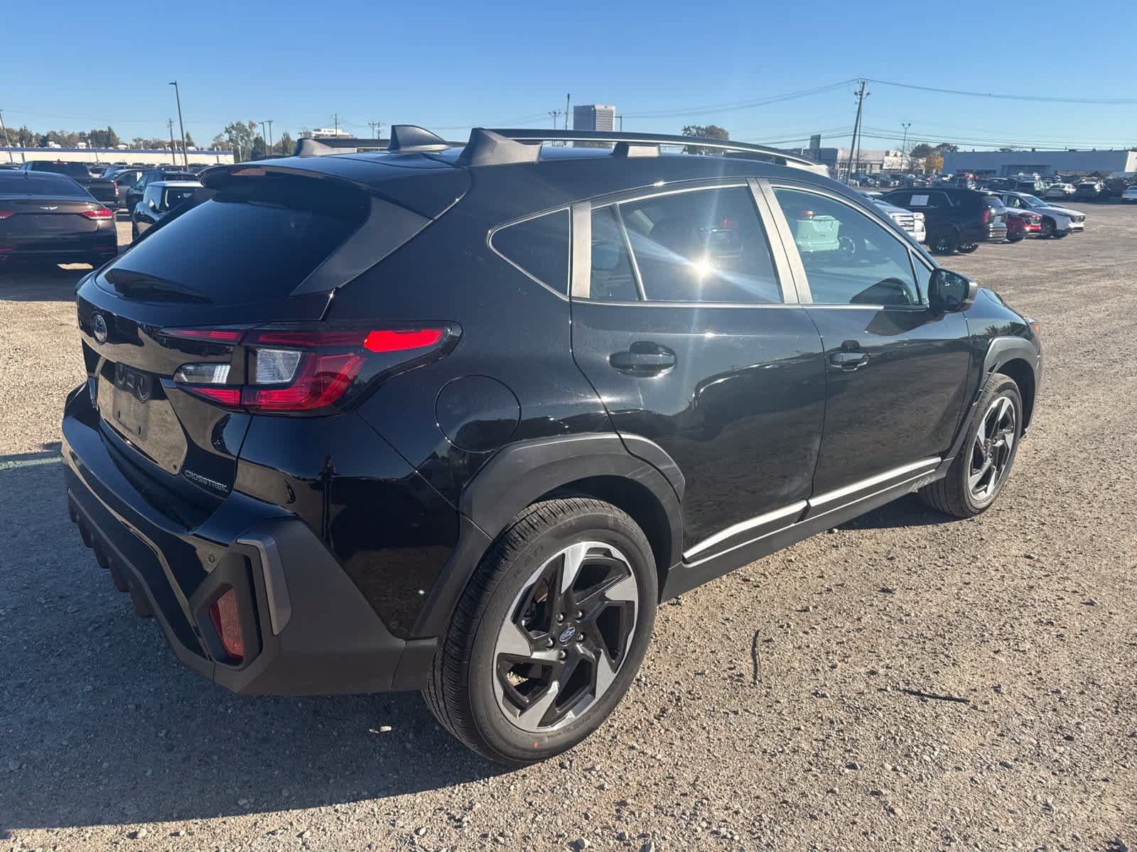 Used 2024 Subaru Crosstrek 2.5i Limited AWD/4WD image 3