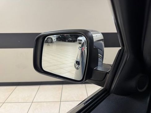 Used 2019 Jeep Grand Cherokee Limited w/ Trailer Tow Group IV image 17