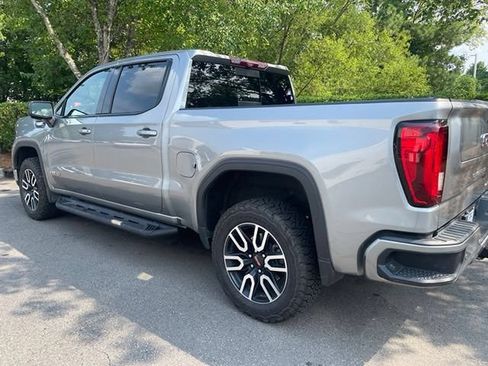 Used 2023 GMC Sierra 1500 AT4 w/ AT4 Premium Package AWD/4WD image 2