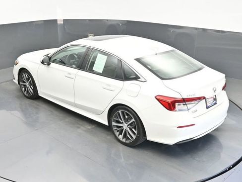 Used 2023 Honda Civic Touring image 30