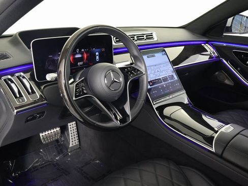 Certified 2023 Mercedes-Benz S 580 4MATIC Sedan image 7