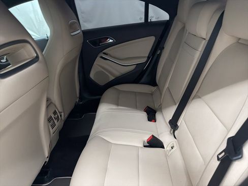 Certified 2018 Mercedes-Benz CLA 250 image 19