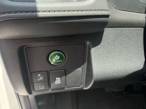 Used 2022 Honda HR-V EX image 6
