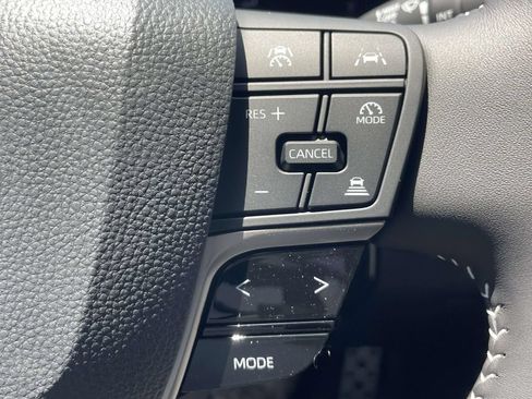 Used 2026 Toyota Camry SE w/ Convenience Package FWD image 20