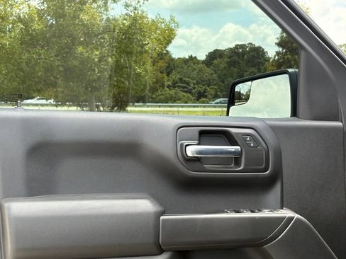 Used 2026 Chevrolet Silverado 1500 Custom Trail Boss AWD/4WD image 22