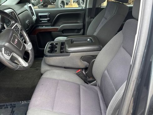 Used 2018 GMC Sierra 1500 SLE w/ SLE Value Package image 19