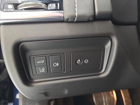 New 2024 Jaguar F-TYPE R-Dynamic image 23