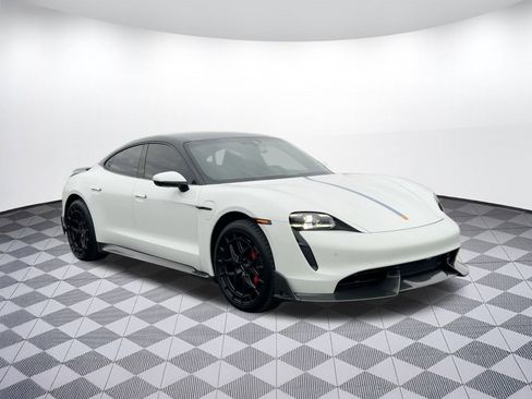 Used 2021 Porsche Taycan 4S w/ Premium Package image 7
