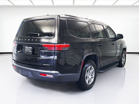 Used 2022 Jeep Wagoneer Series I w/ Convenience Group I image 4