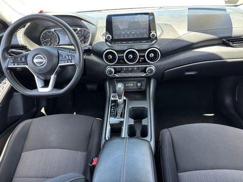 Certified 2024 Nissan Sentra SV FWD image 16