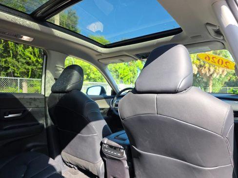 Used 2026 Toyota Grand Highlander AWD image 16