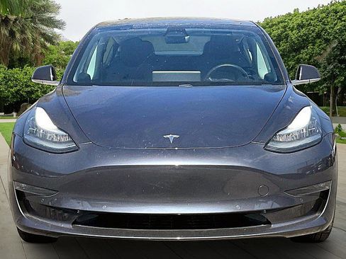 Used 2018 Tesla Model 3 Long Range image 5