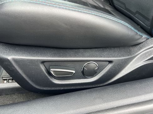 Used 2018 Ford Mustang GT Premium w/ Equipment Group 401A RWD image 14