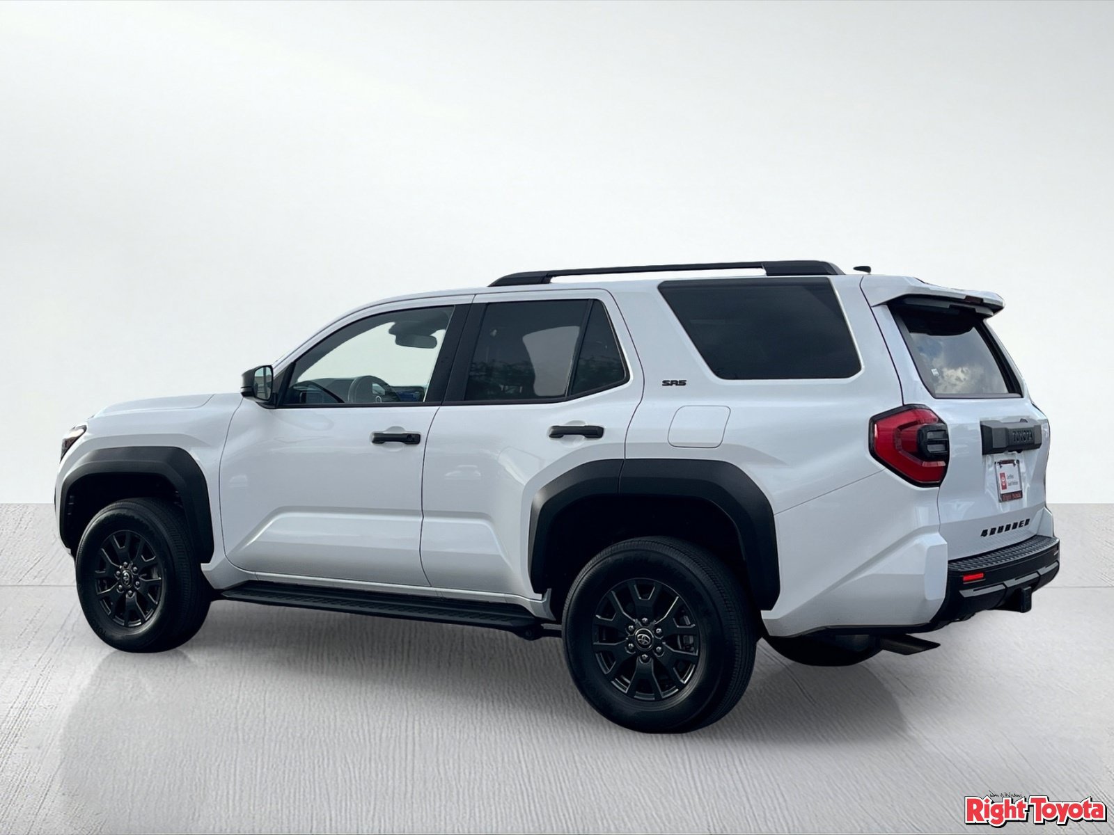 Certified 2025 Toyota 4Runner SR5 AWD/4WD image 5
