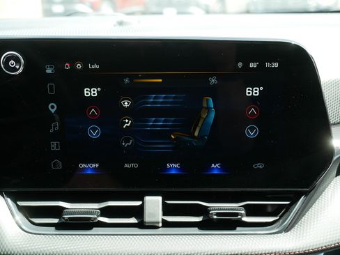 Used 2026 Chevrolet Equinox RS w/ Safety and Technology Package AWD/4WD image 26