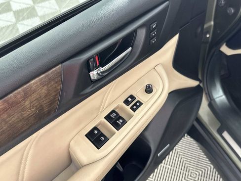 Used 2018 Subaru Outback 2.5i Limited image 21