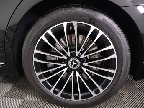 Used 2024 Mercedes-Benz S 580 4MATIC Sedan image 32