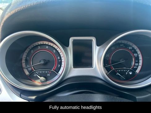 Used 2019 Dodge Journey SE FWD image 10