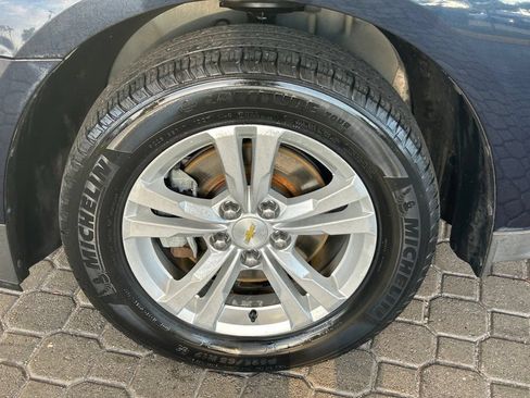 Used 2015 Chevrolet Equinox LT w/ Driver Convenience Package FWD image 16