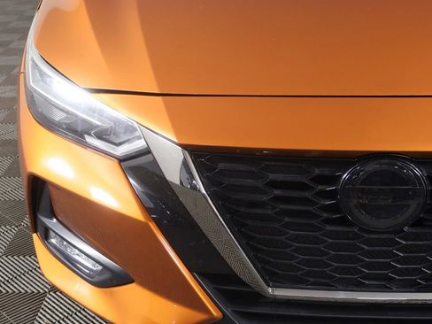 Used 2023 Nissan Sentra SR FWD image 11